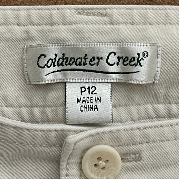 Coldwater Creek Khaki Capris Size 12P - Picture 14 of 15
